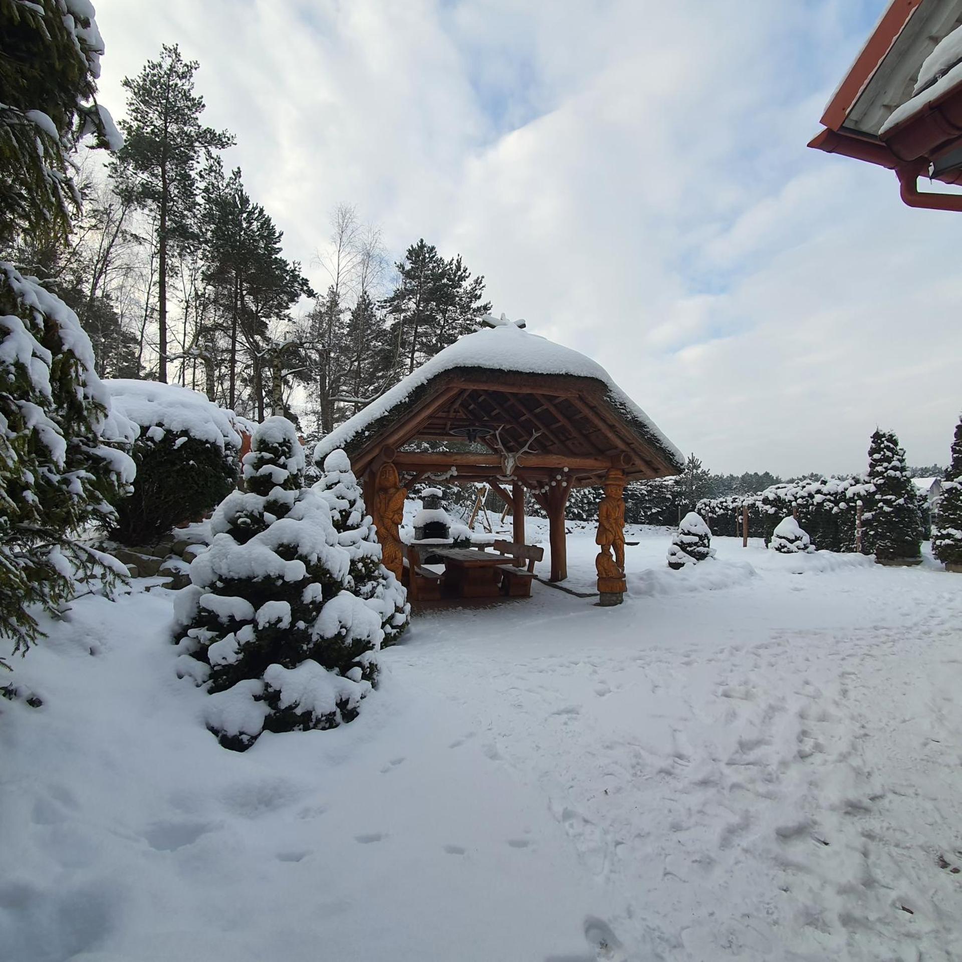 Agro Breza - dom z kominkiem 20 metrow od jeziora- sauna ogrodowa