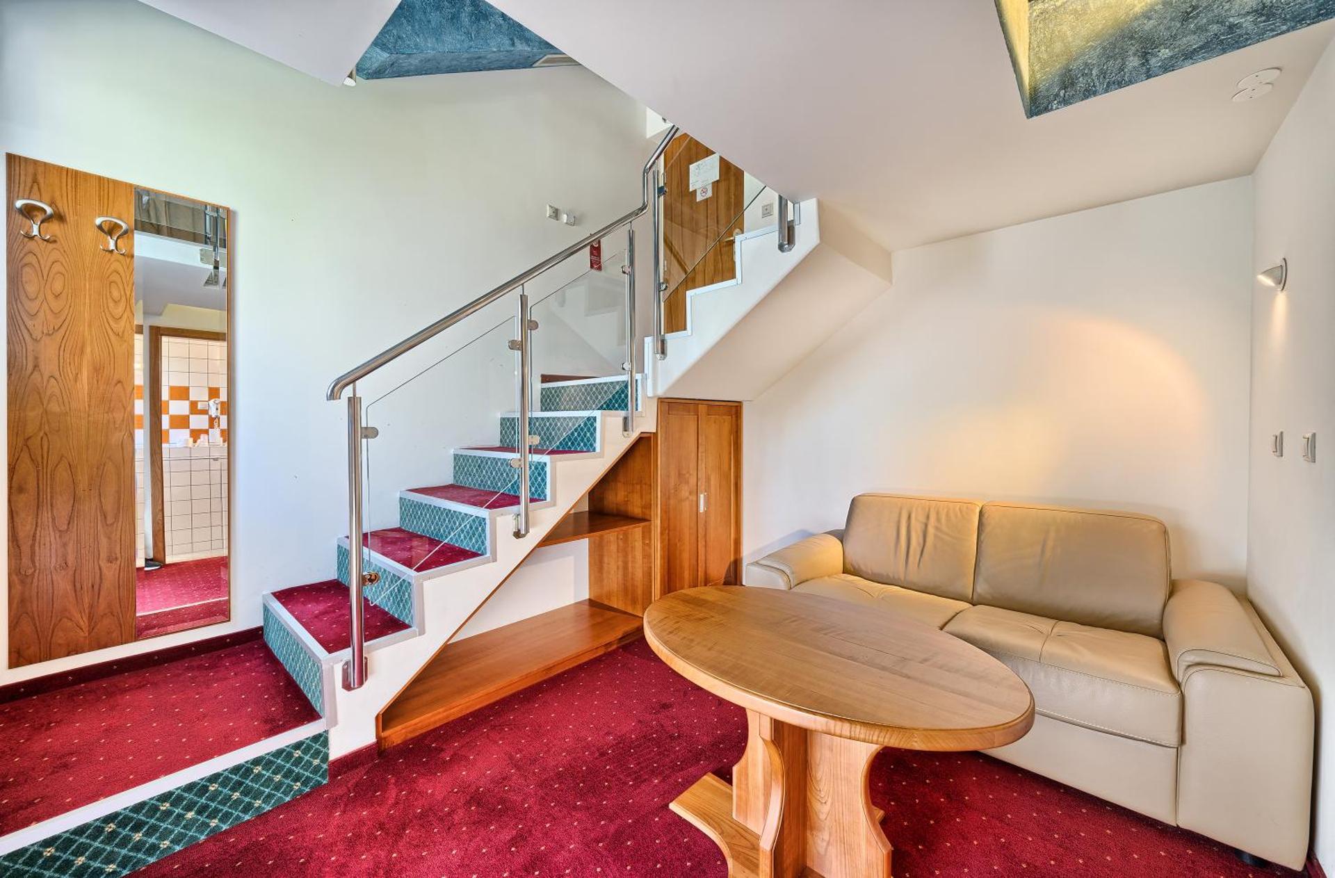 Suite with River View