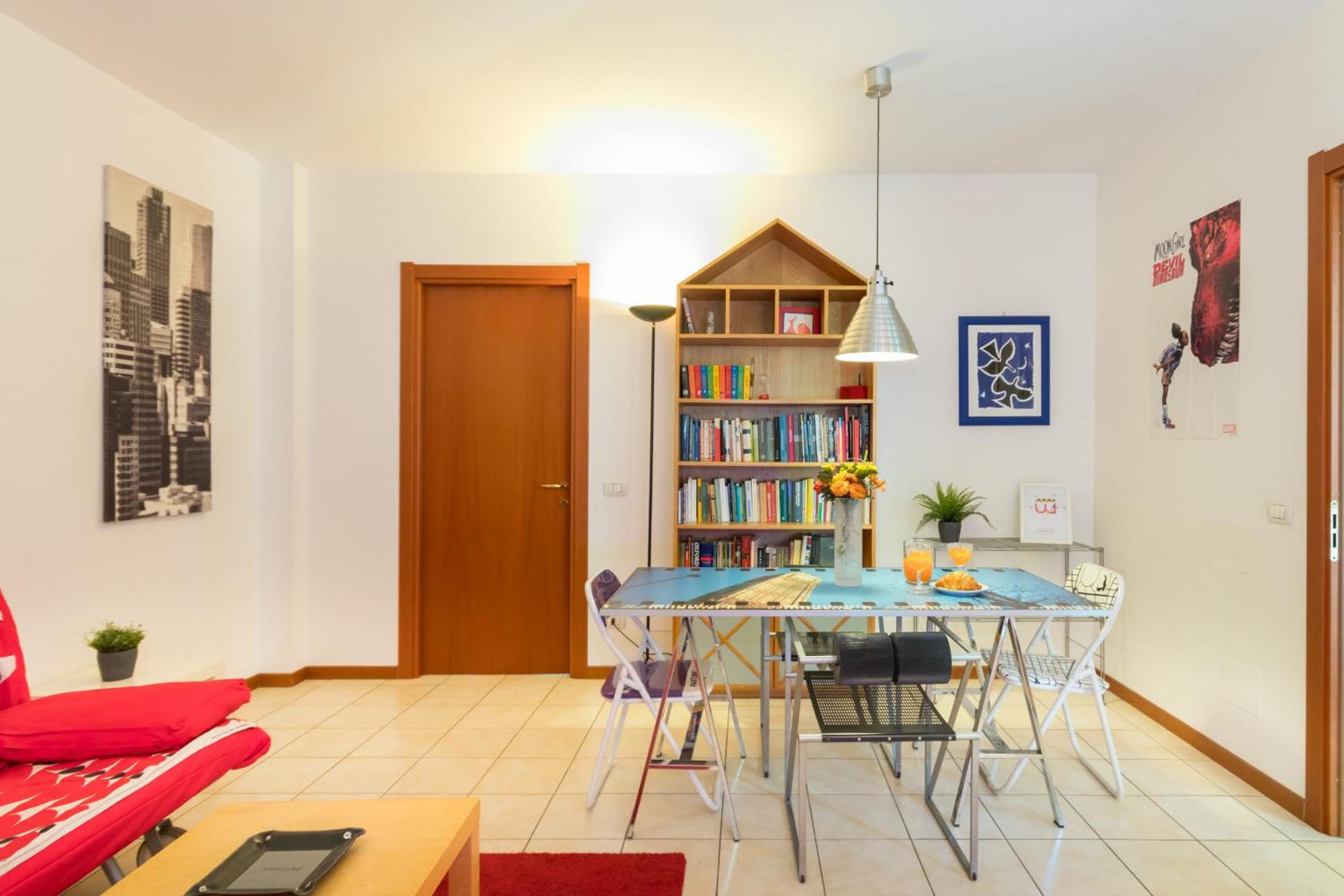 Communal lounge/ TV room