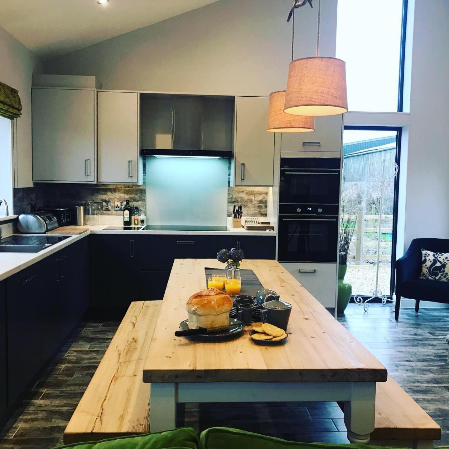 Hen Houses with Hot Tubs - Big Drift and Fairchilds Barn