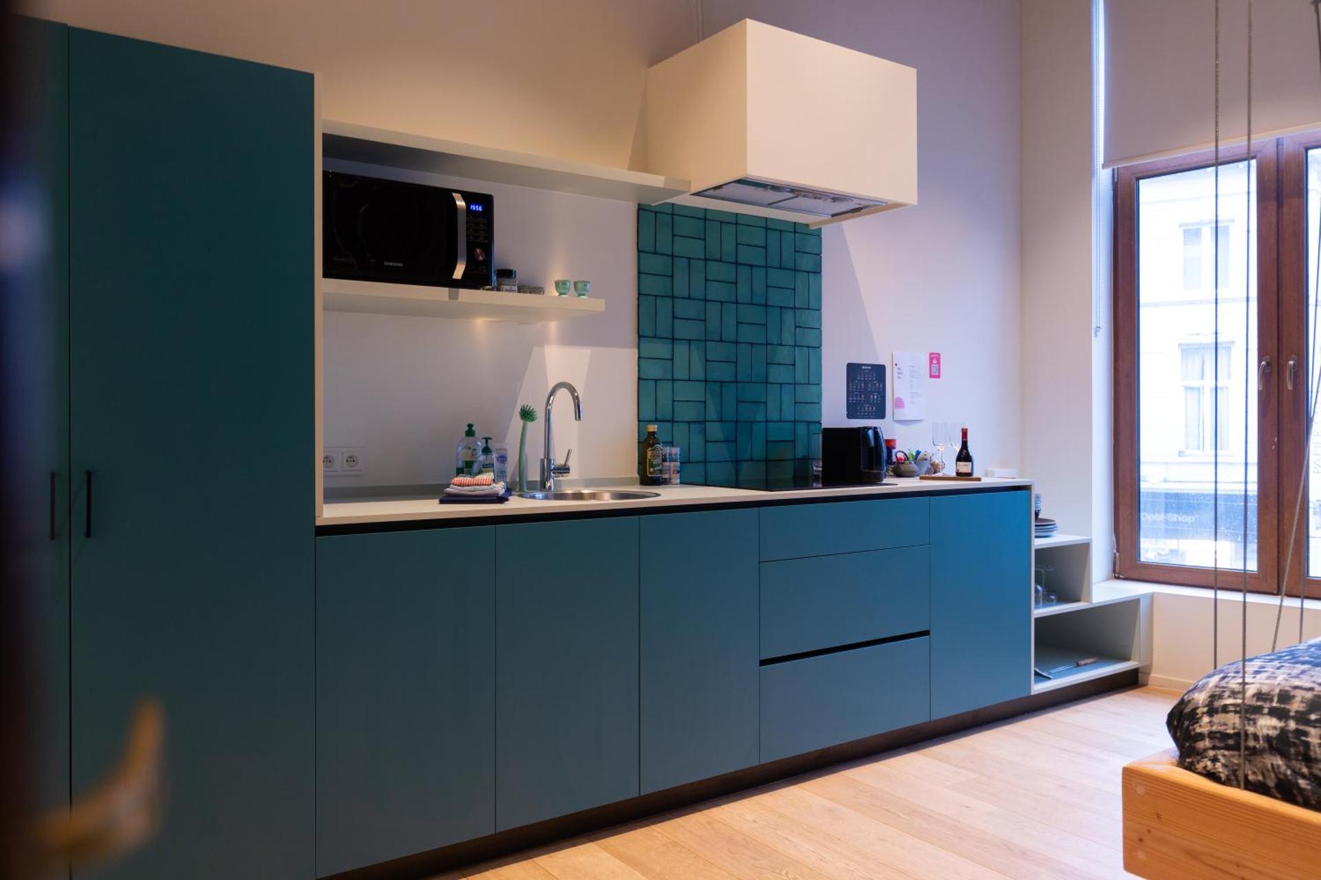 Kitchen or kitchenette