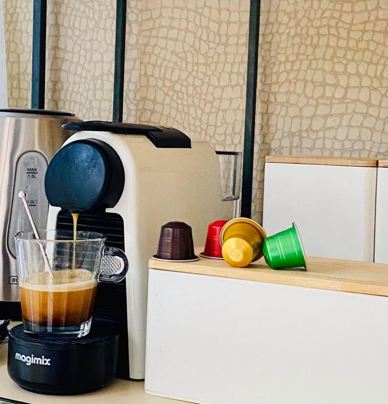 Coffee/tea facilities