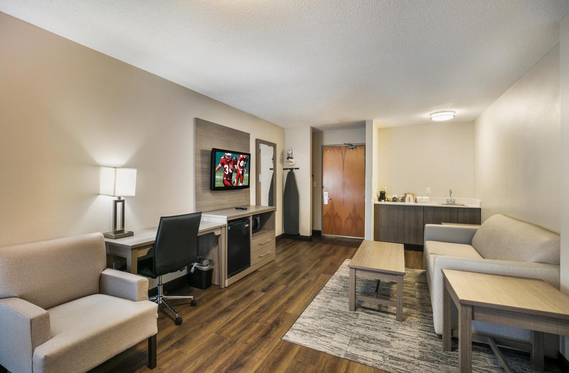 Photo of the whole room