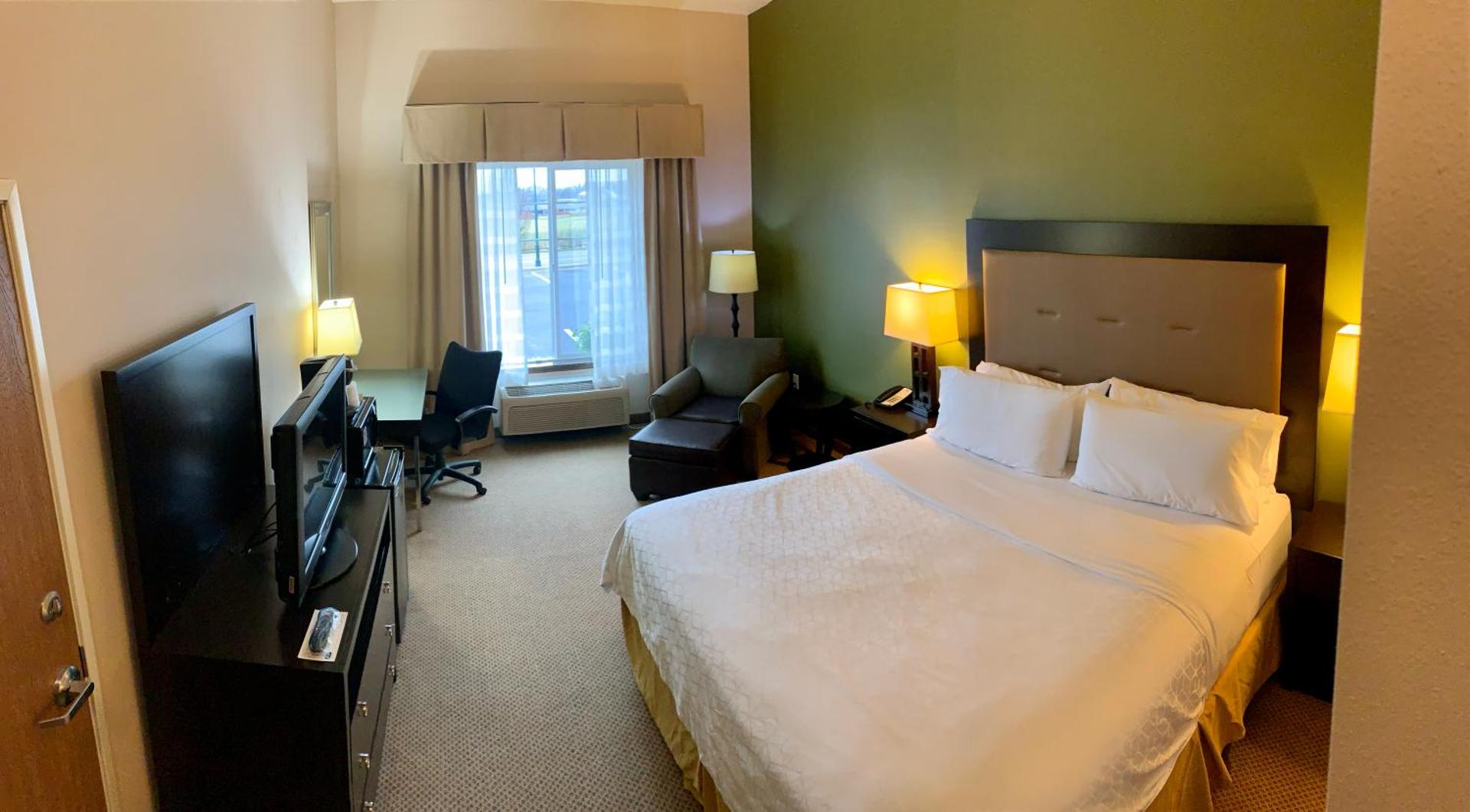 Photo of the whole room