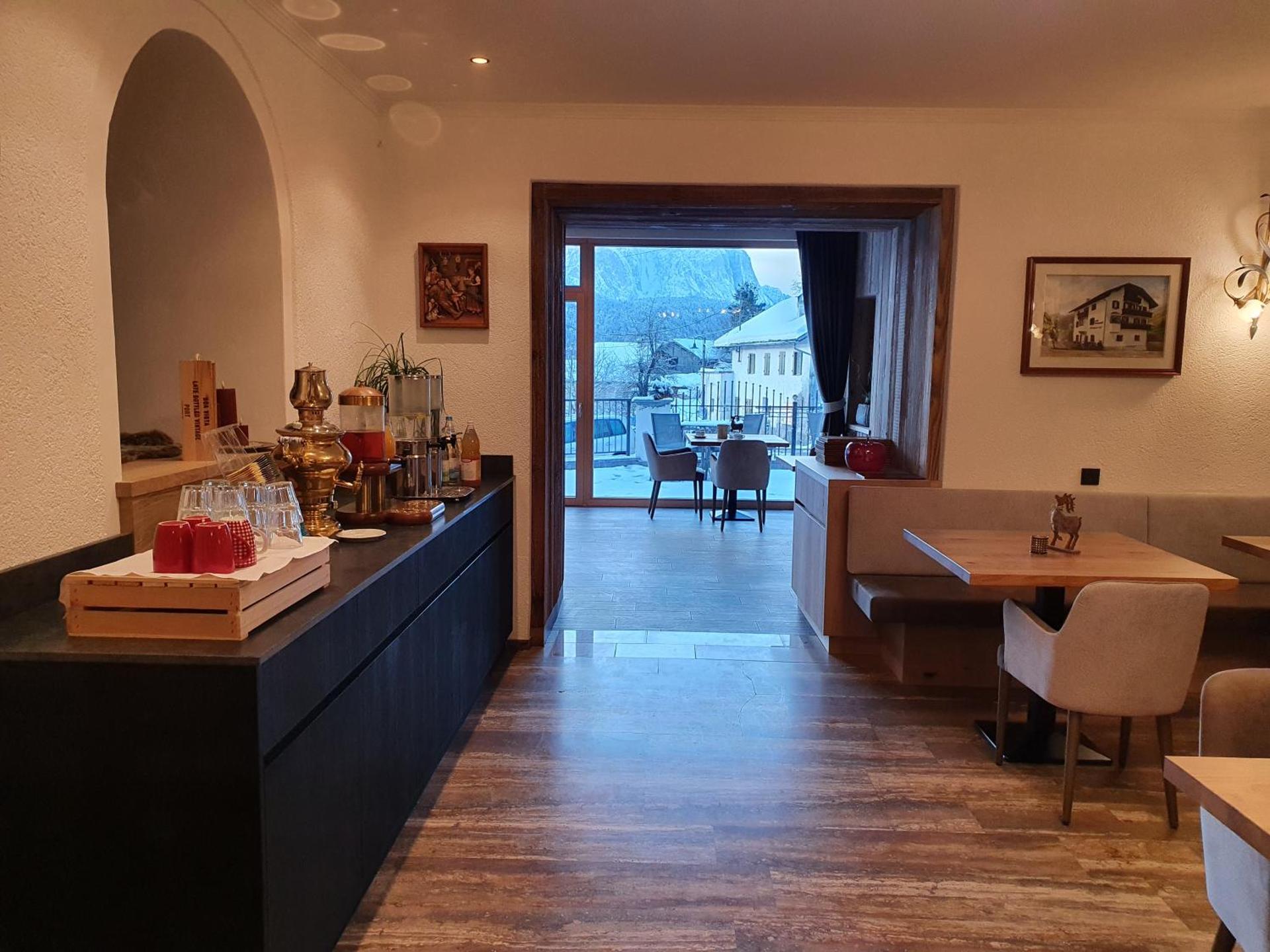 Continental breakfast