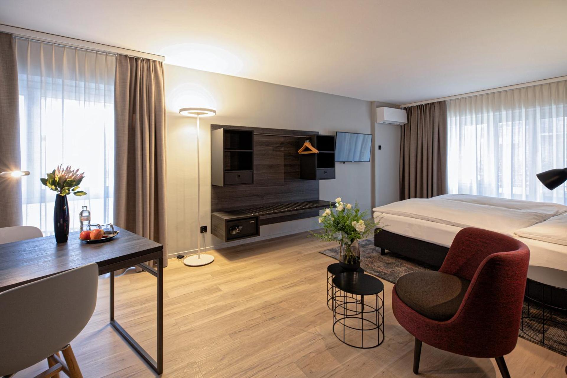 Photo of the whole room