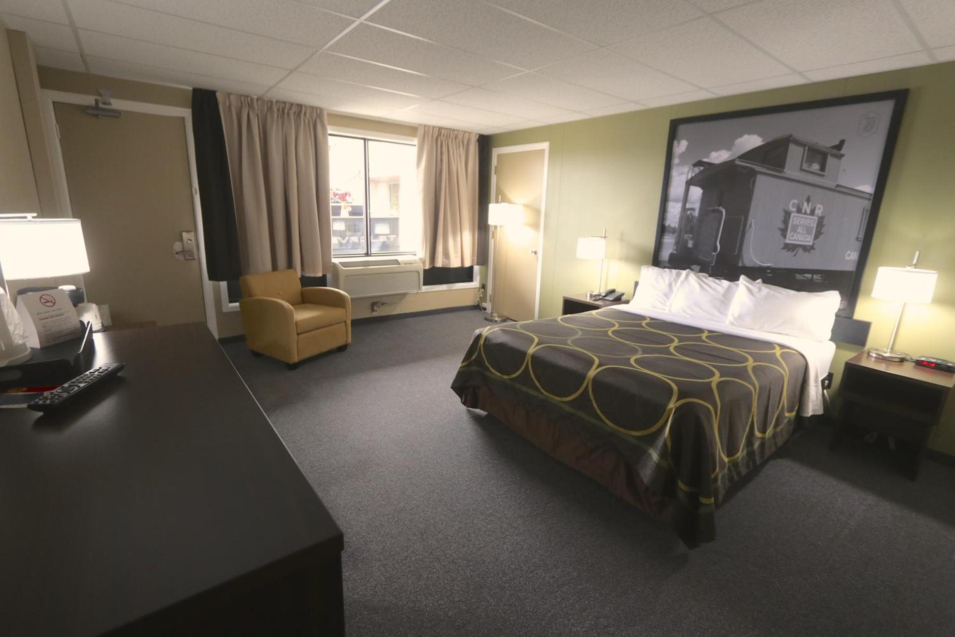 Photo of the whole room