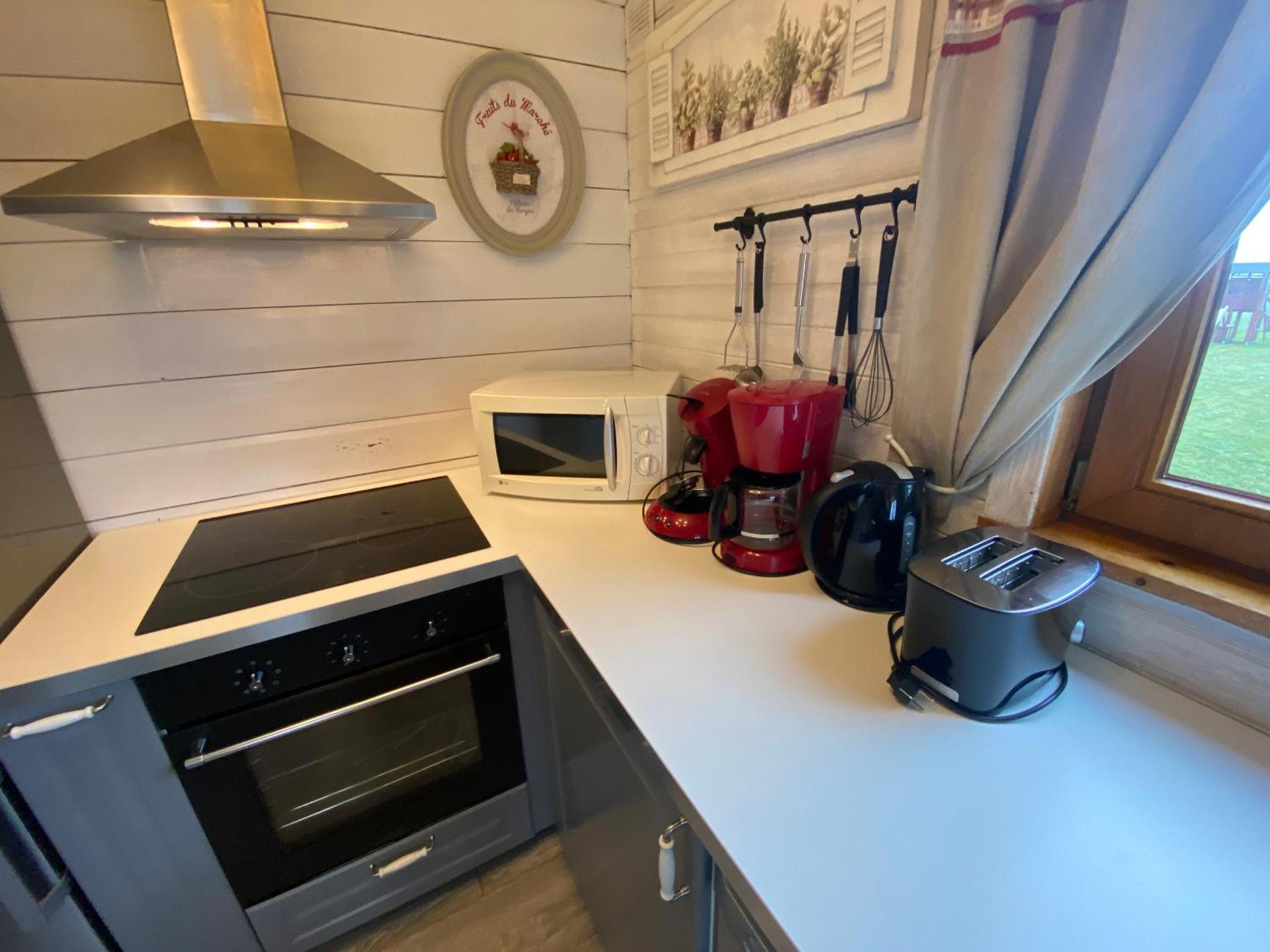 Coffee/tea facilities