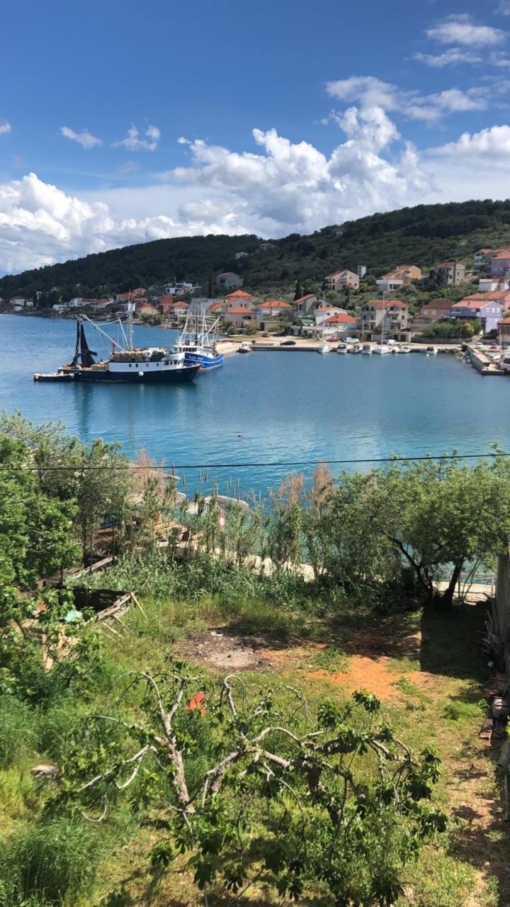 Two-Bedroom Apartment with Terrace and Sea View - Attic