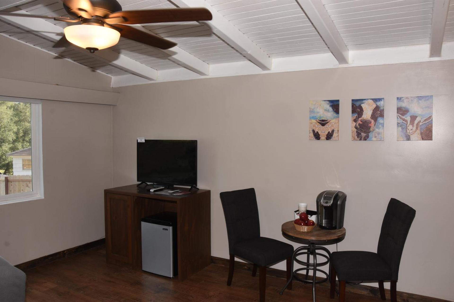 Coffee/tea facilities