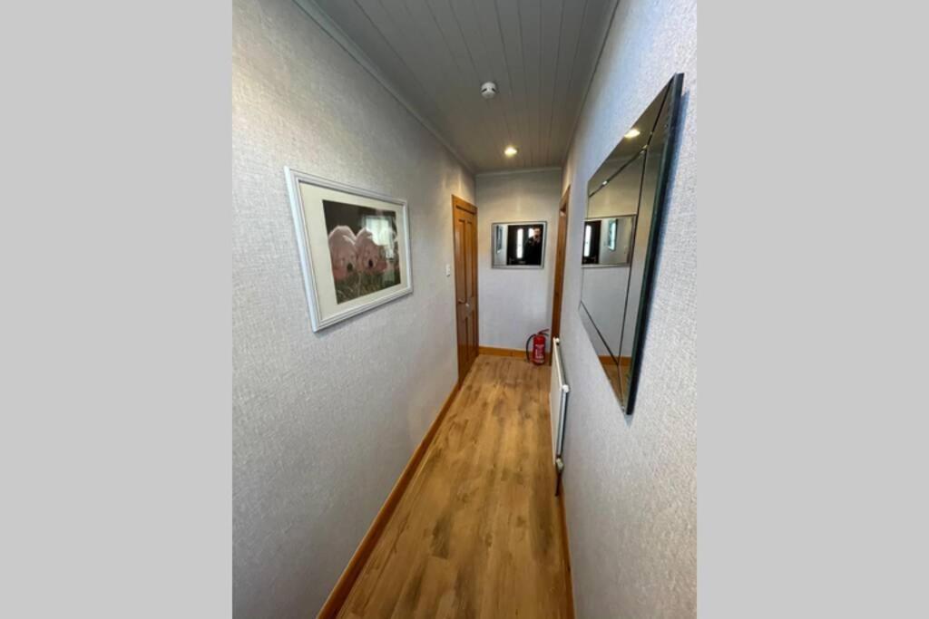 Newly Refurbished 2 Bedroom flat on NC500 route