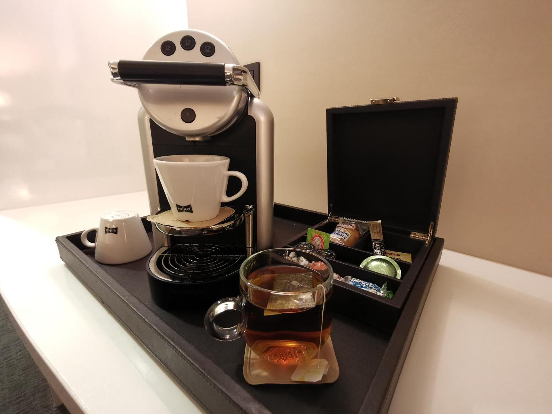 Coffee/tea facilities
