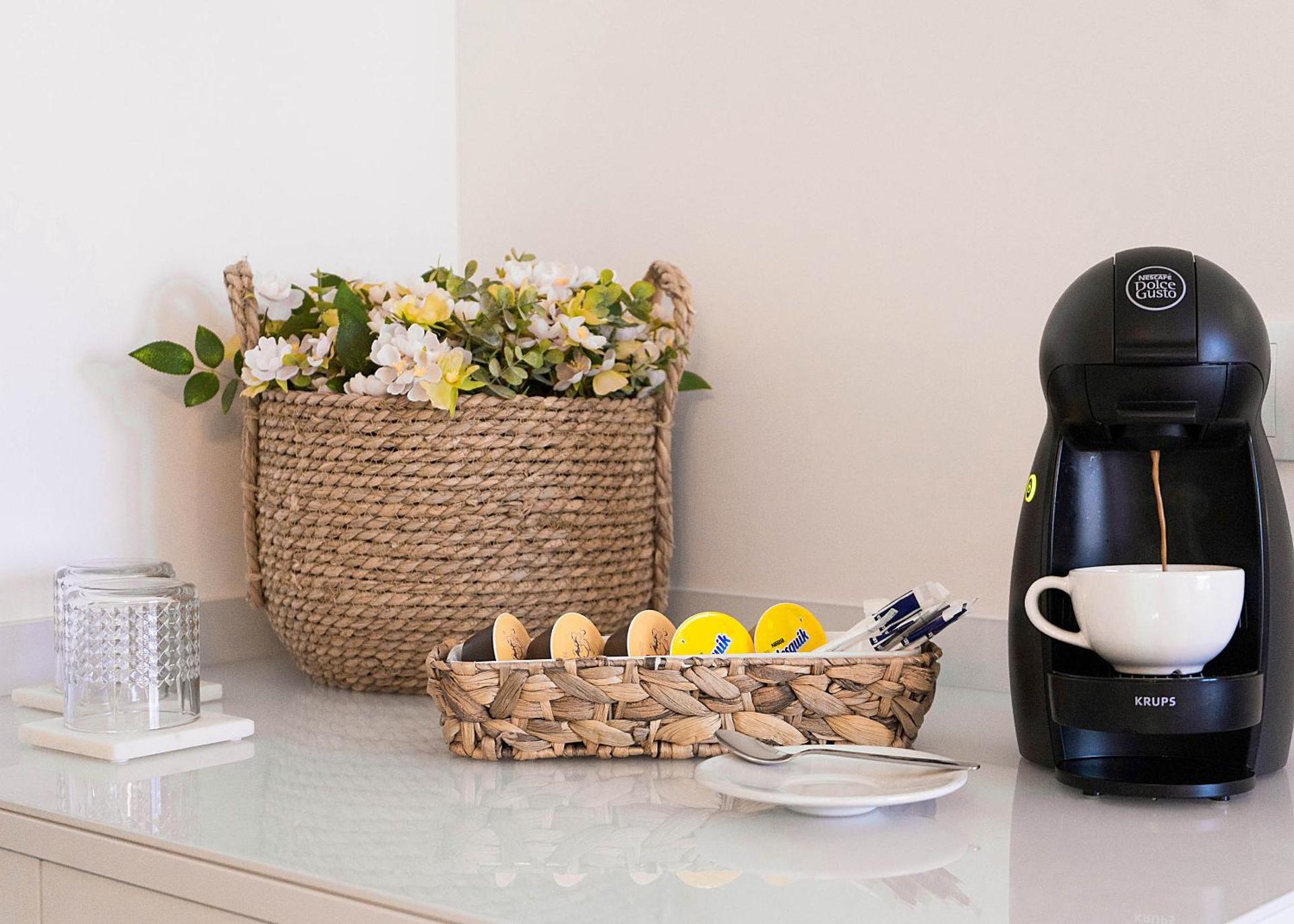 Coffee/tea facilities