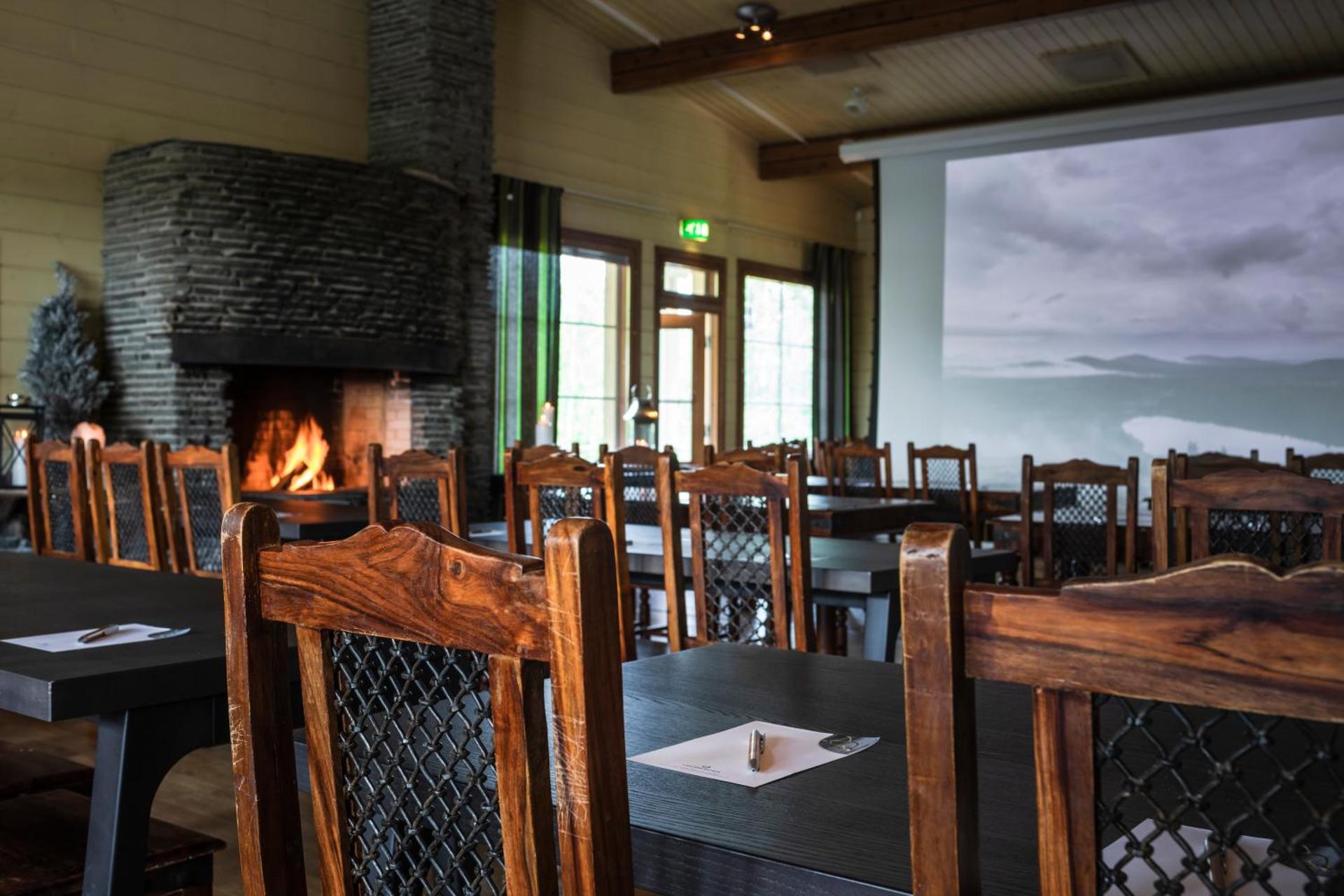 Meeting/conference room