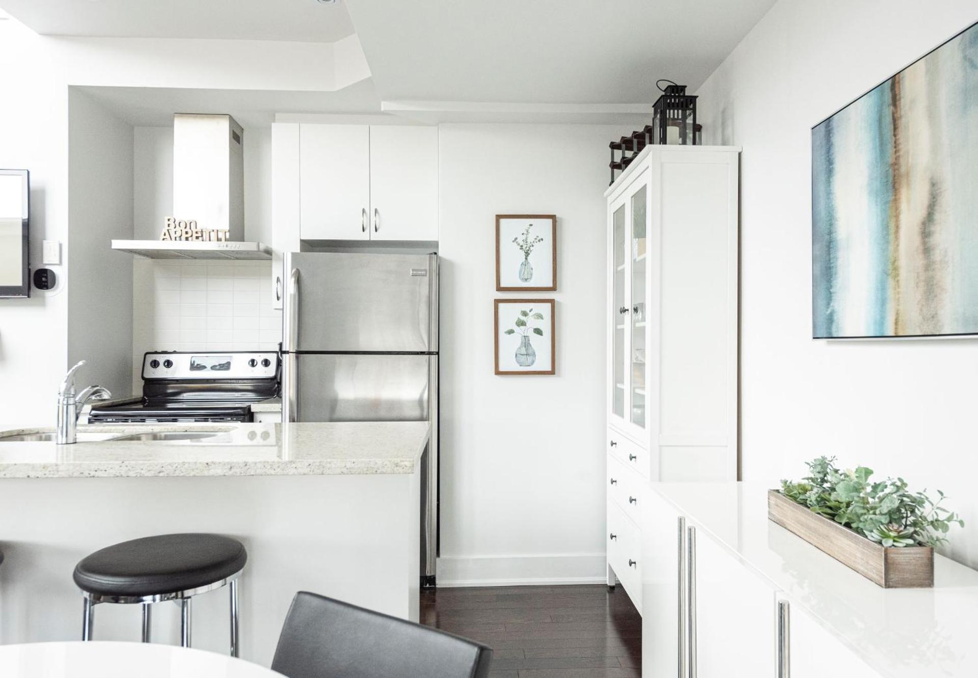 Kitchen or kitchenette