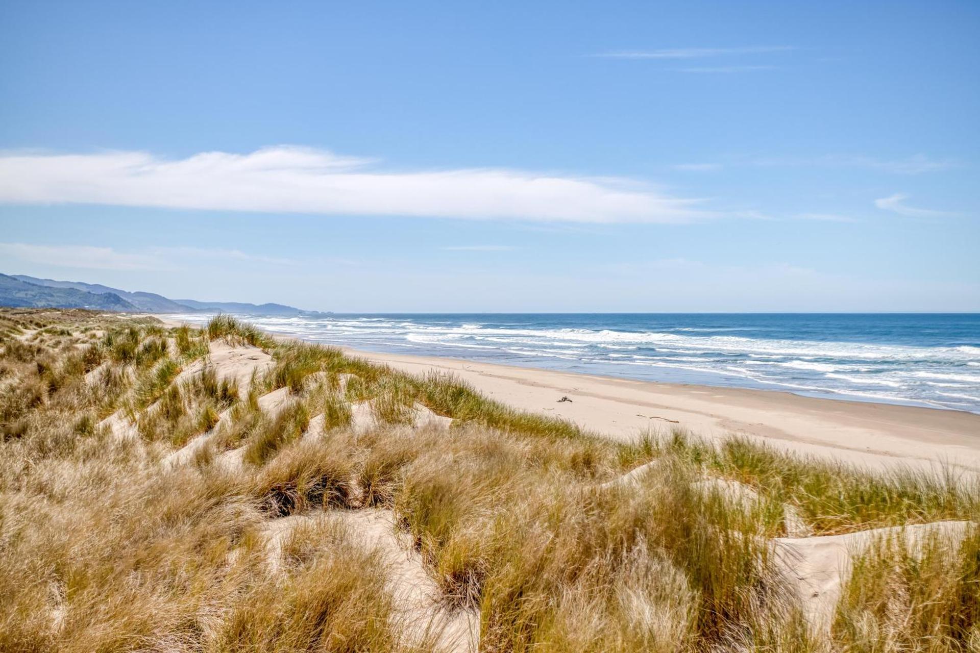 Sandy Feet - Meredith Lodging