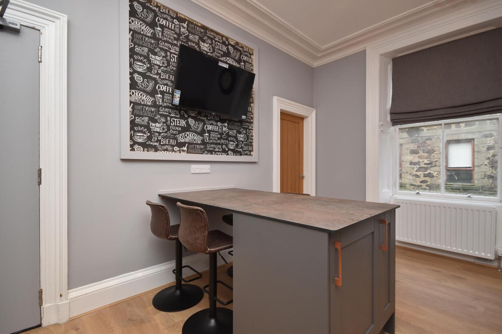 Signature Apartments