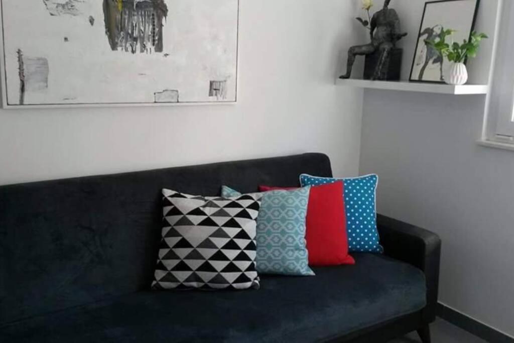 Banana Split Youth Apartment