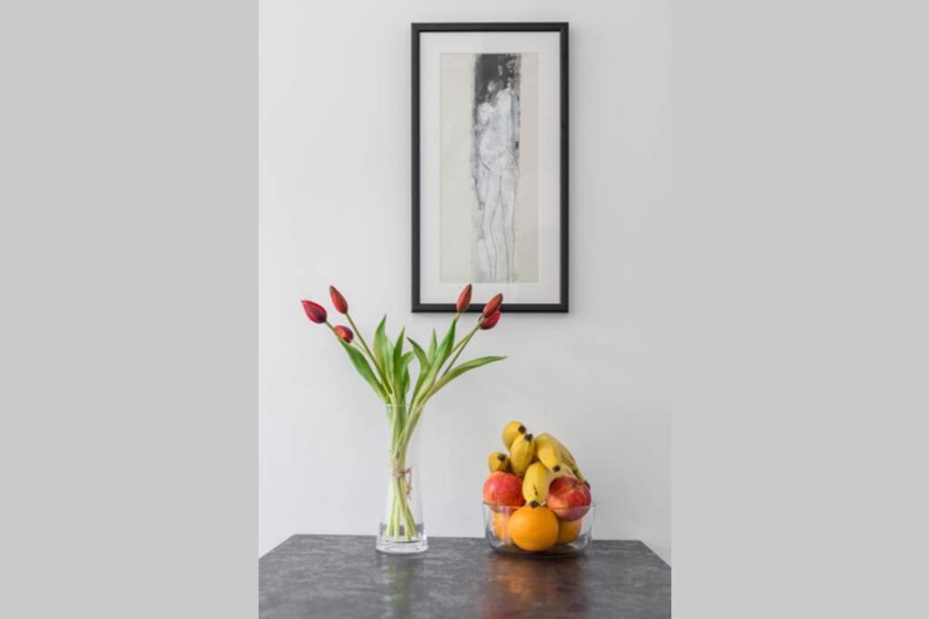 Banana Split Youth Apartment