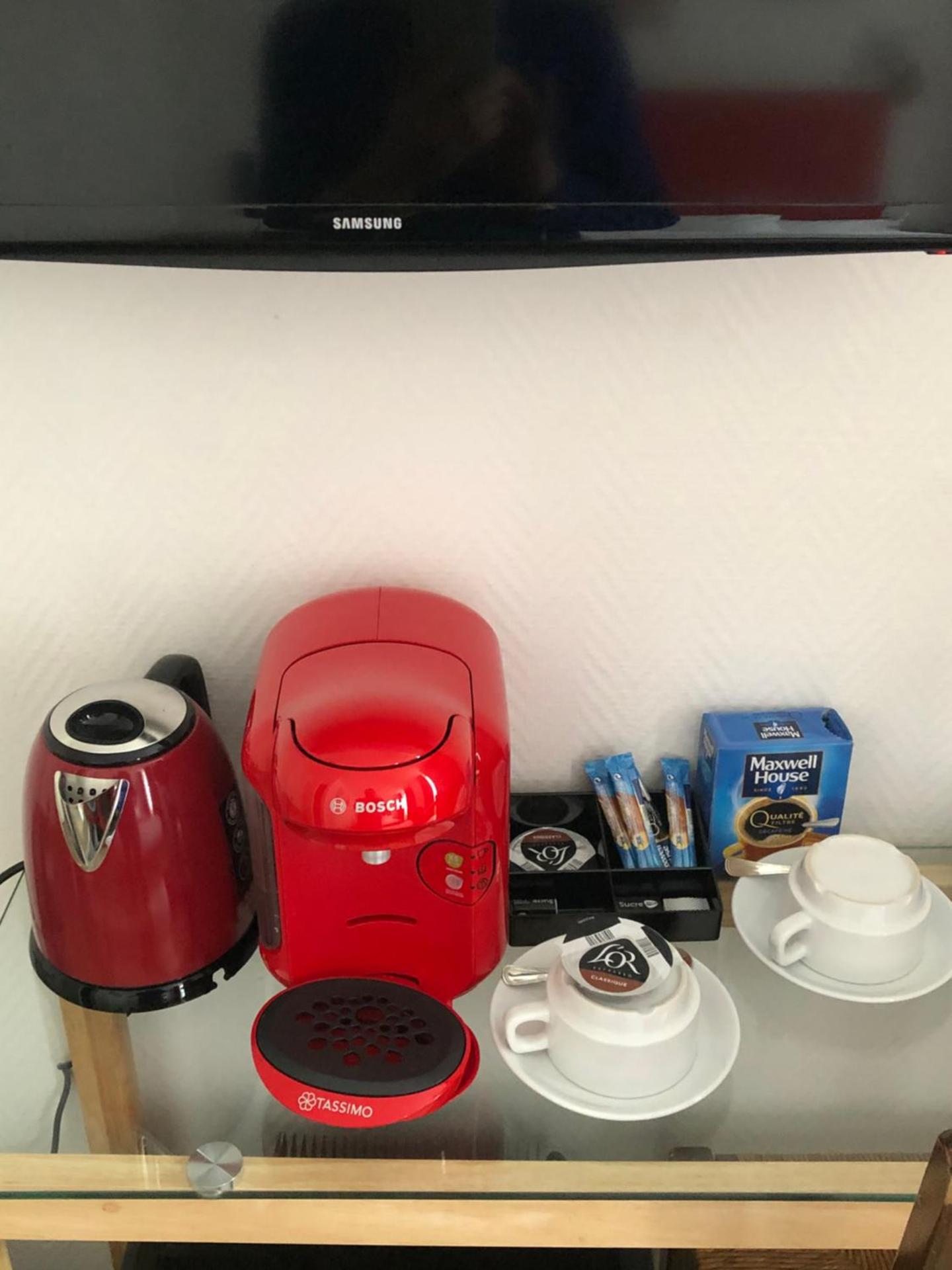 Coffee/tea facilities
