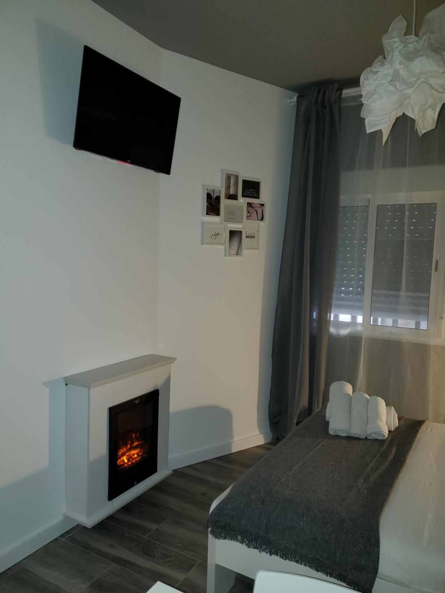 Intimo y Acogedor "algunos" con Bañera Hidromasaje