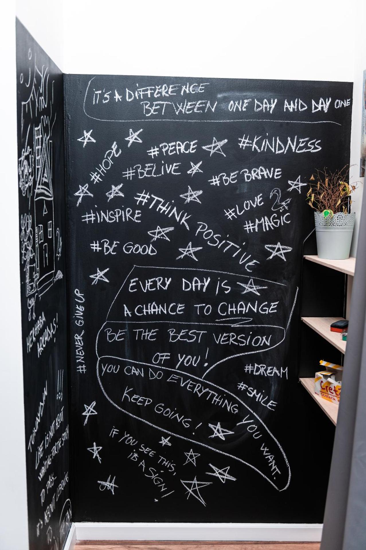 Logo/Certificate/Sign