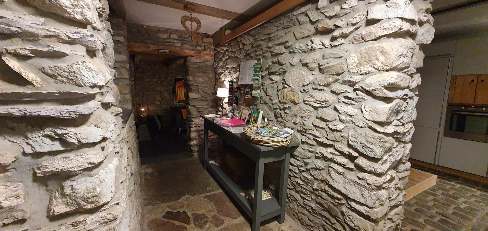 O Près de la Lienne, maison de campagne de charme, accord parfait entre confort et authenticité