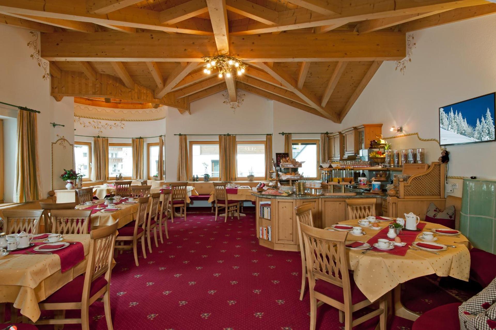 Apart Garni Mirabell