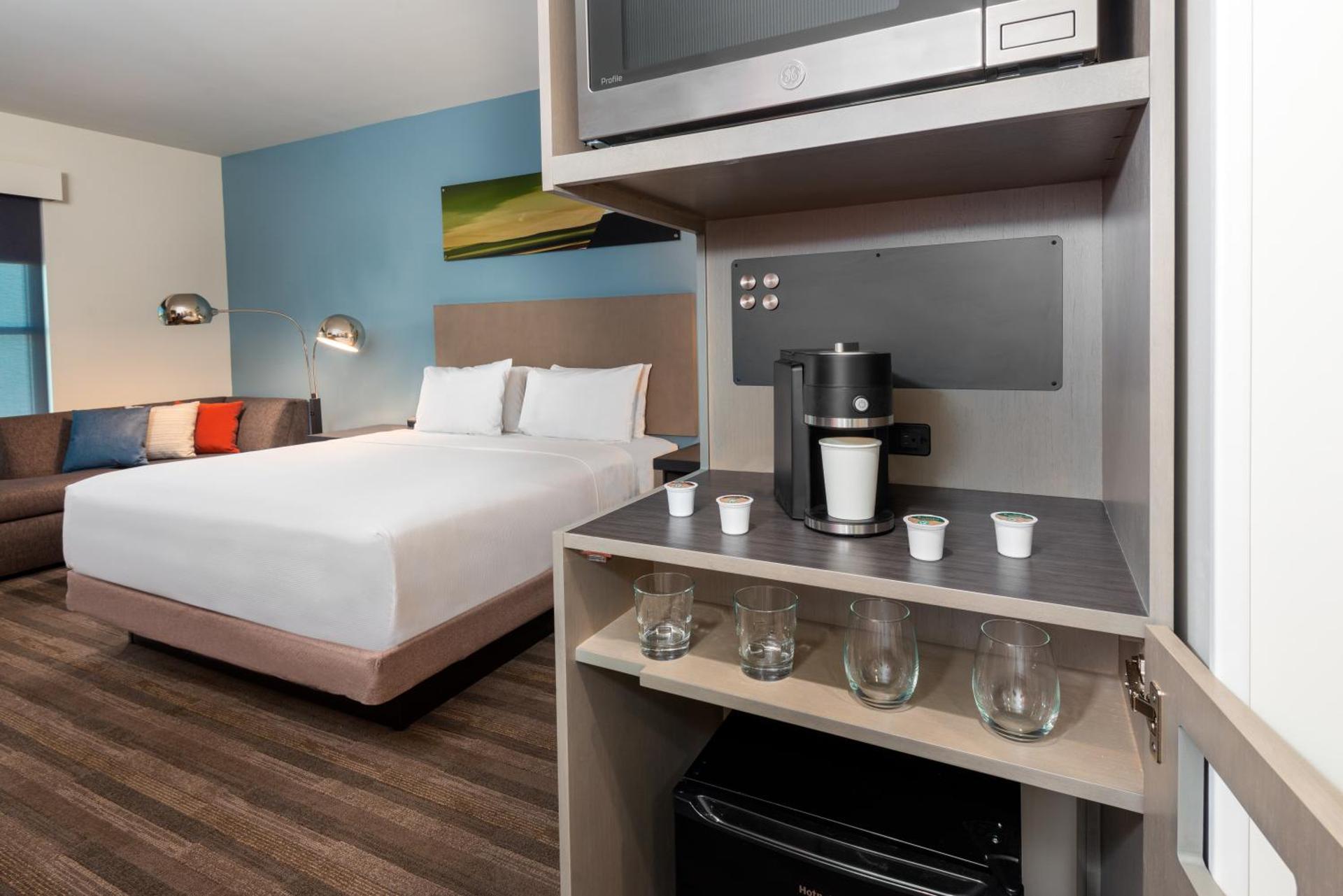 Coffee/tea facilities