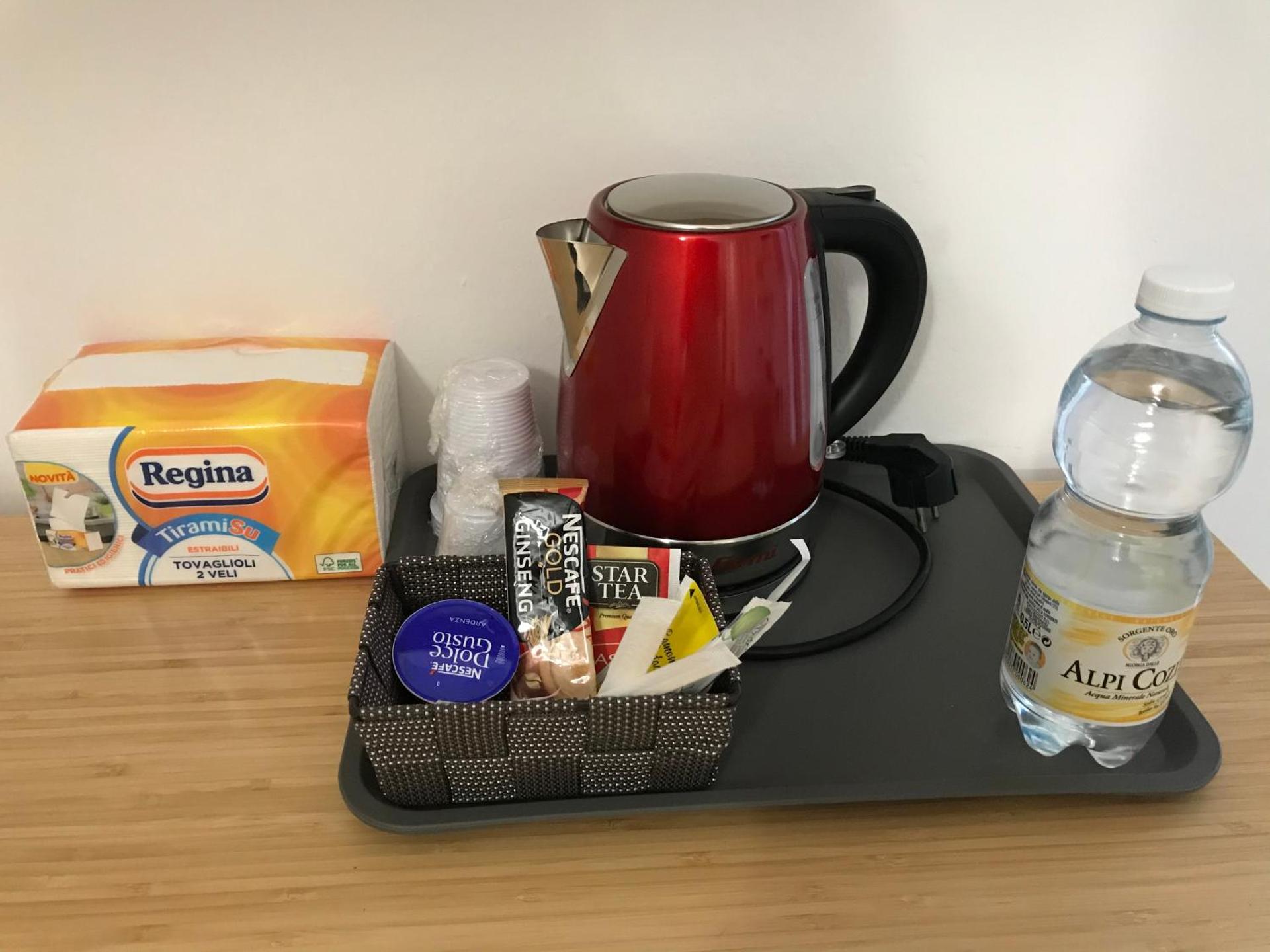 Coffee/tea facilities