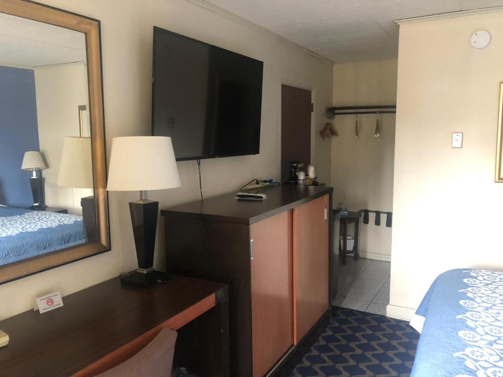 Aderi Hotel Lewisburg