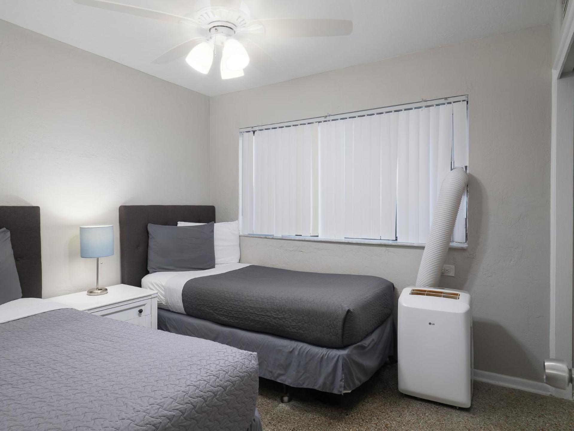 South Beach Inn - Cocoa Beach