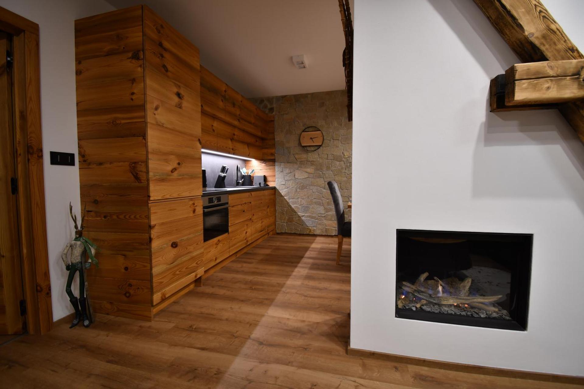 Chalet Apartments Maštal