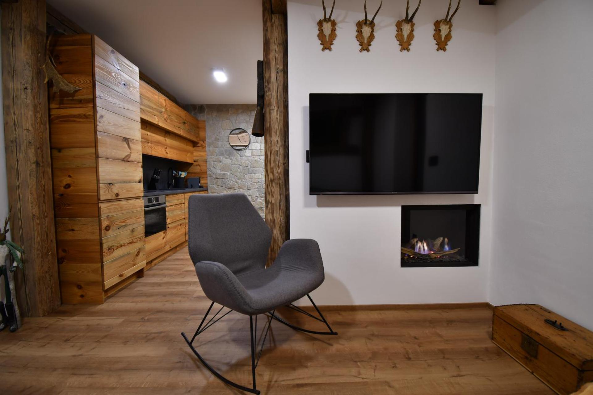 Chalet Apartments Maštal