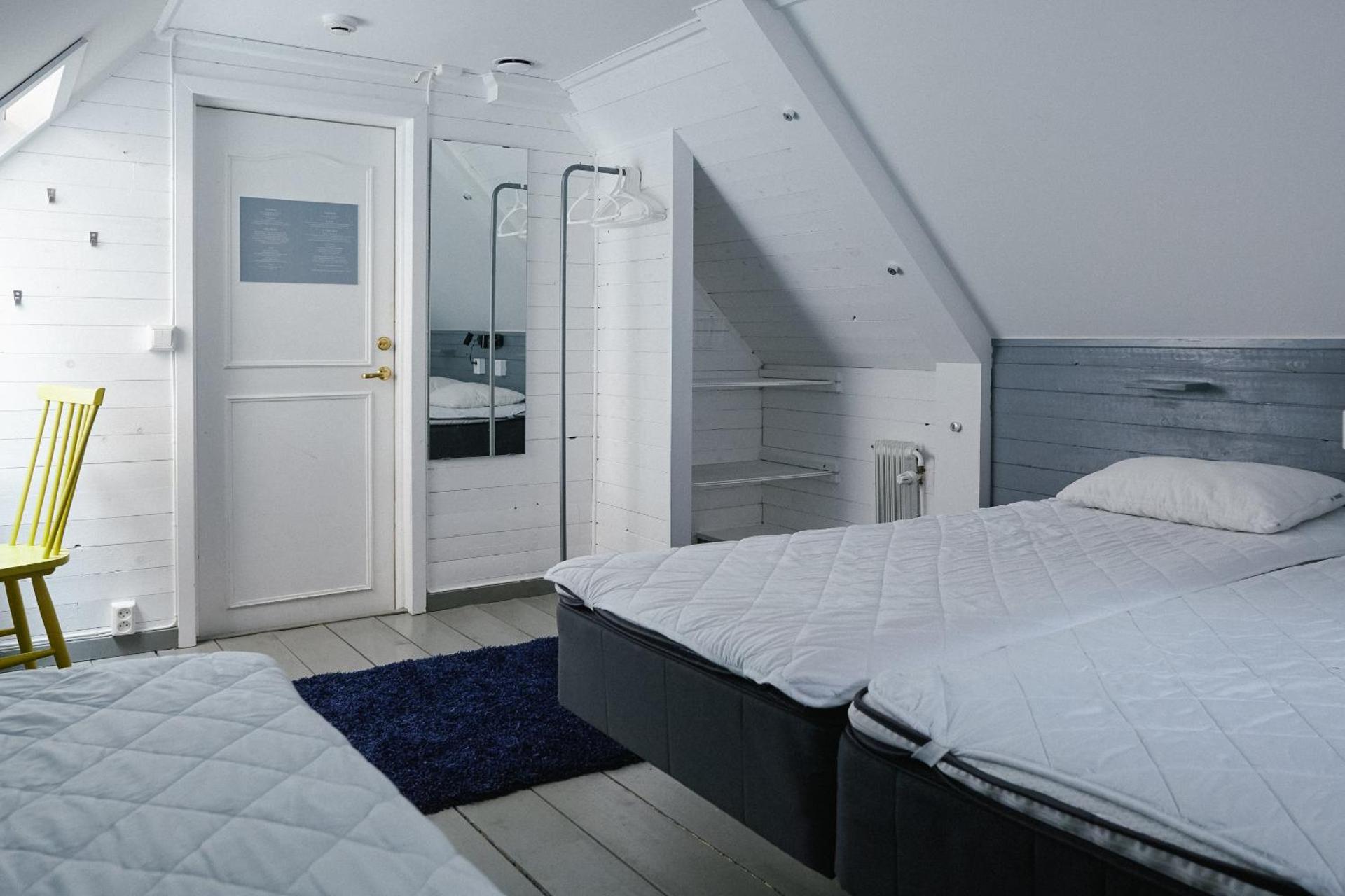 Triple Room - St:Hansgatan