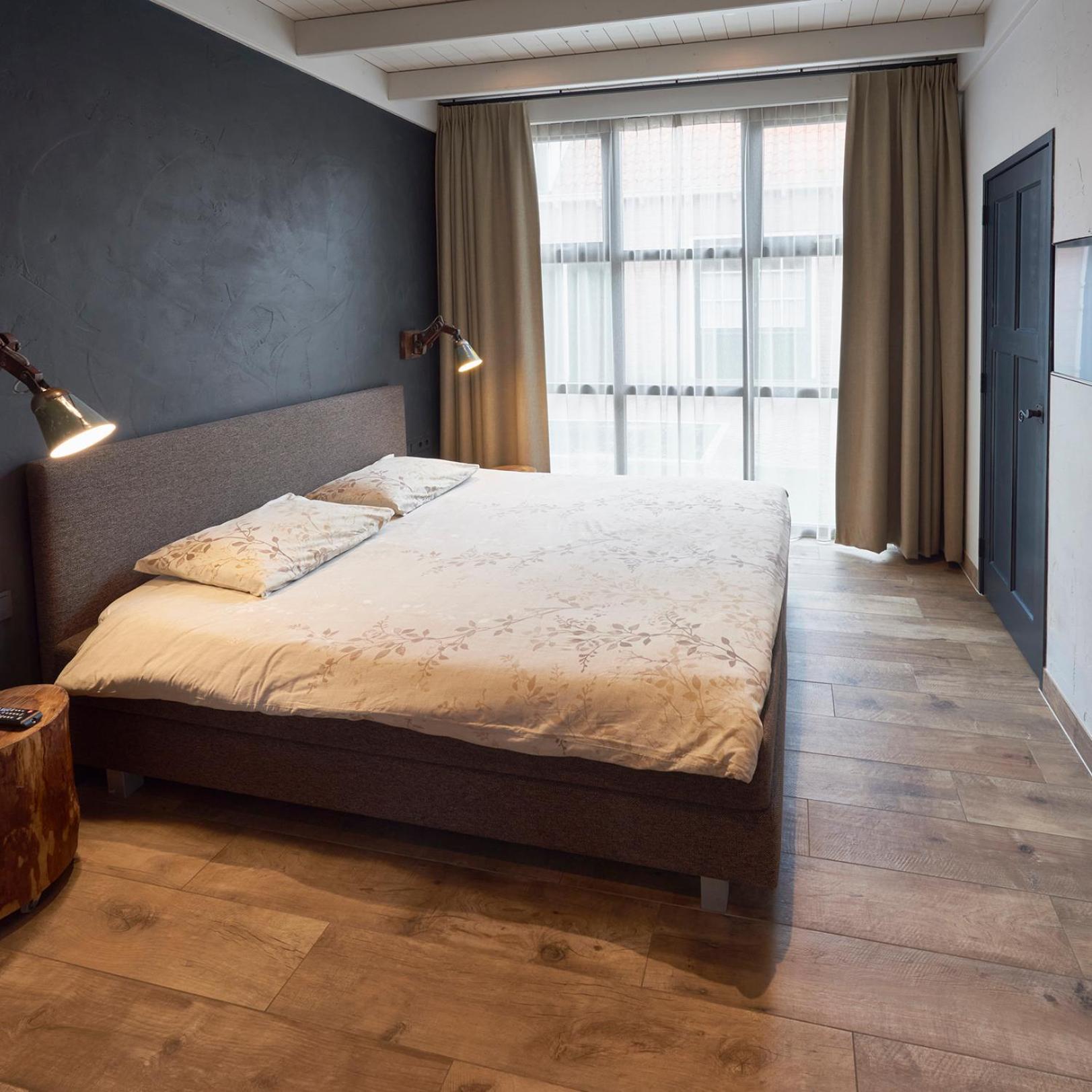 D'n Wasschappelsen Engel Windkracht 9 en Windkracht 10