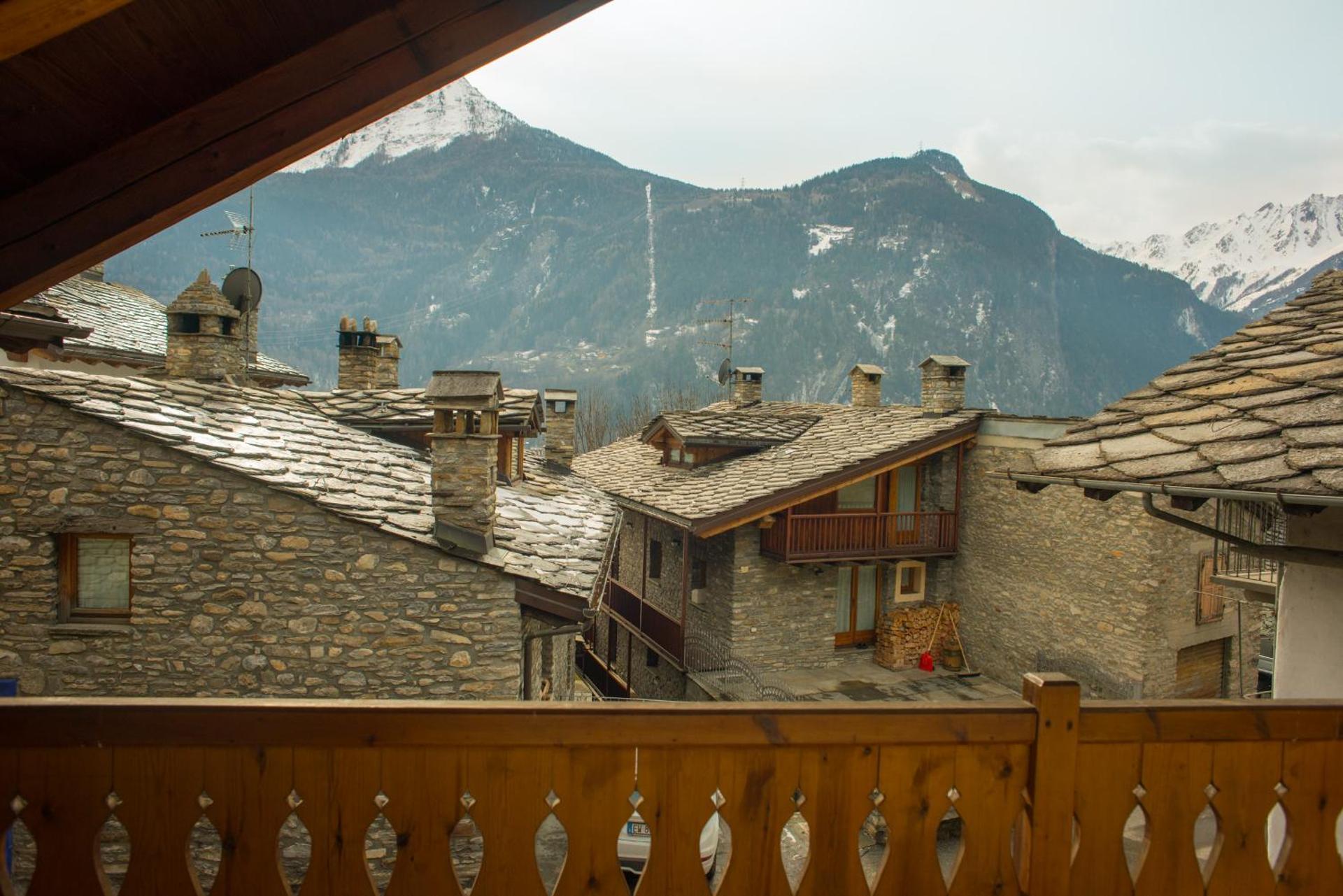 Mont Blanc Apartments