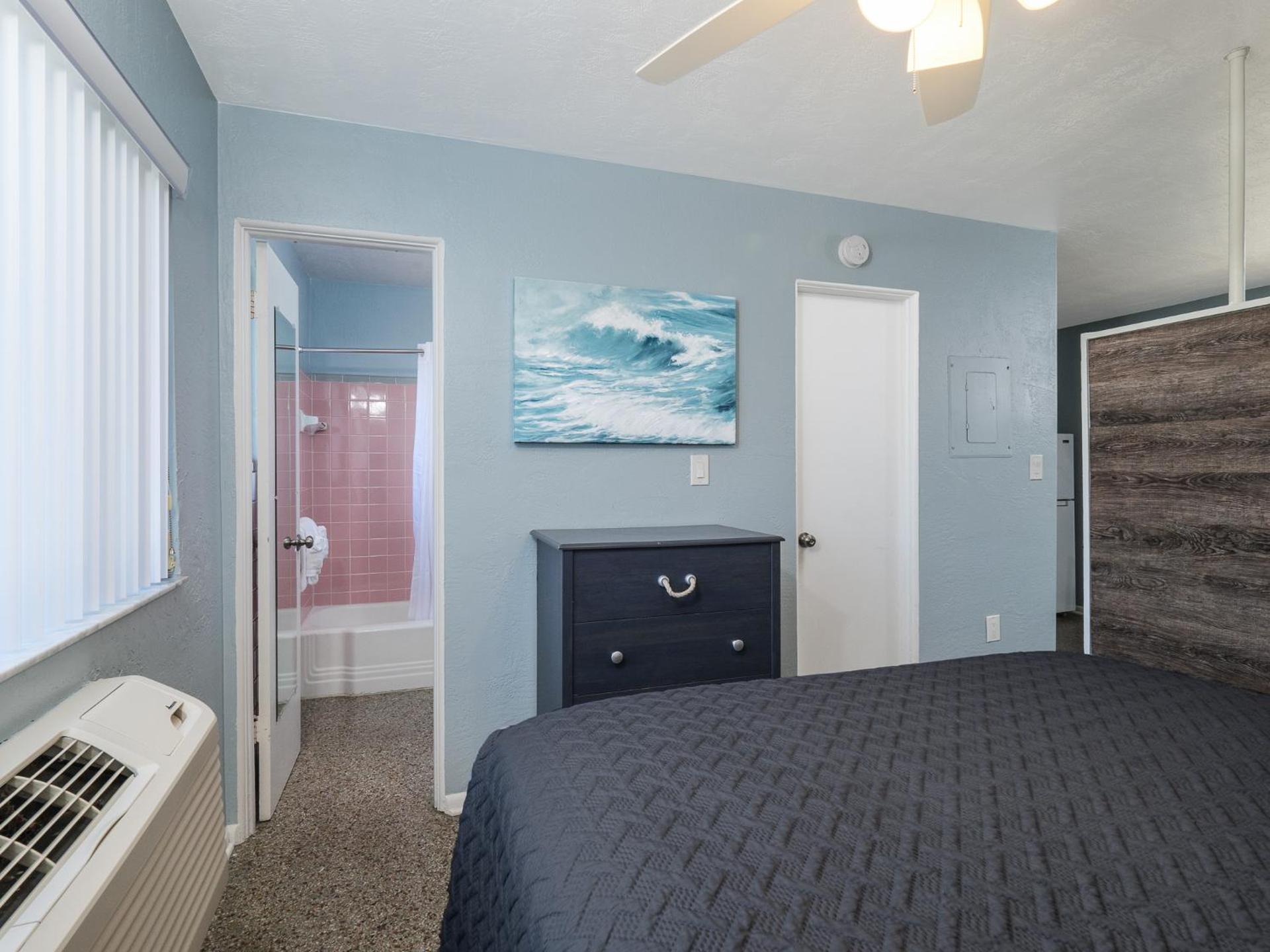 South Beach Inn - Cocoa Beach