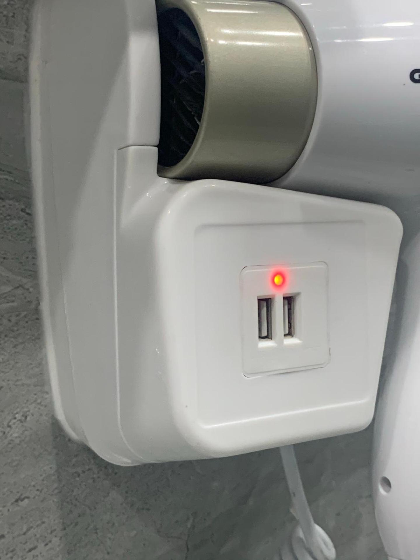 Travis House Three Luxury Modern Living free WiFi