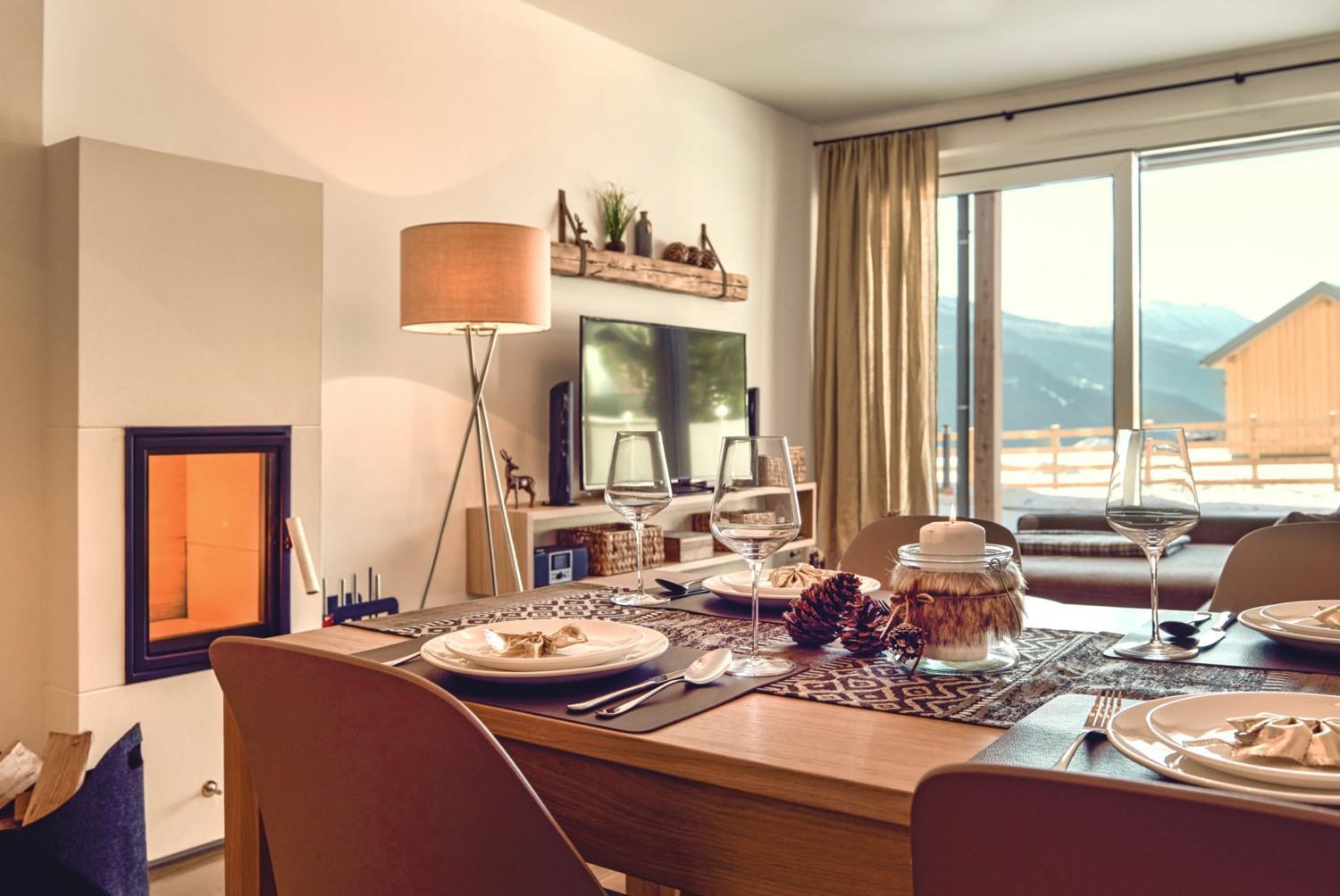 Communal lounge/ TV room