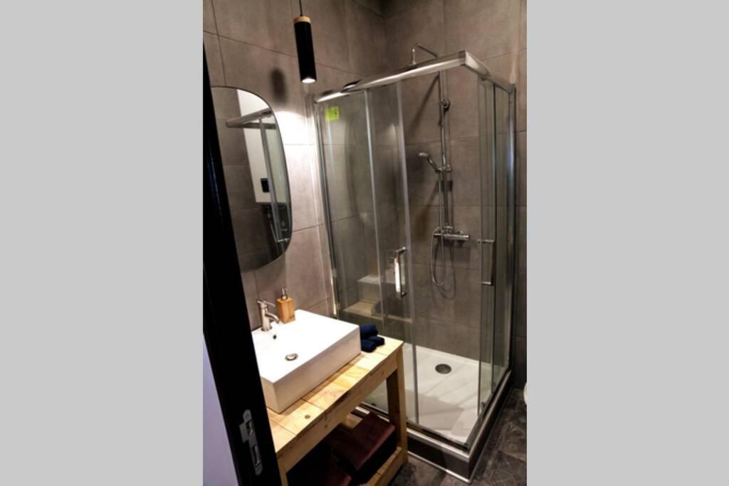 T2 au calme , Centre Historique , Entrée Autonome