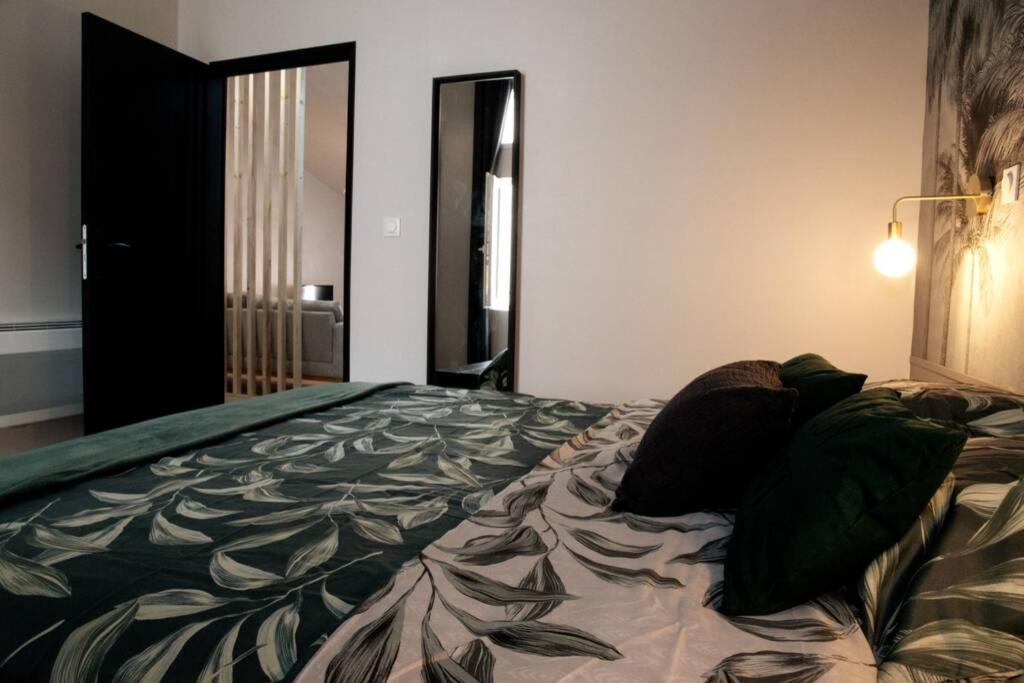 T2 au calme , Centre Historique , Entrée Autonome