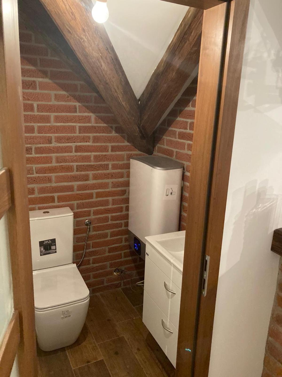 Apartmanový dům 13 Podkroví 1