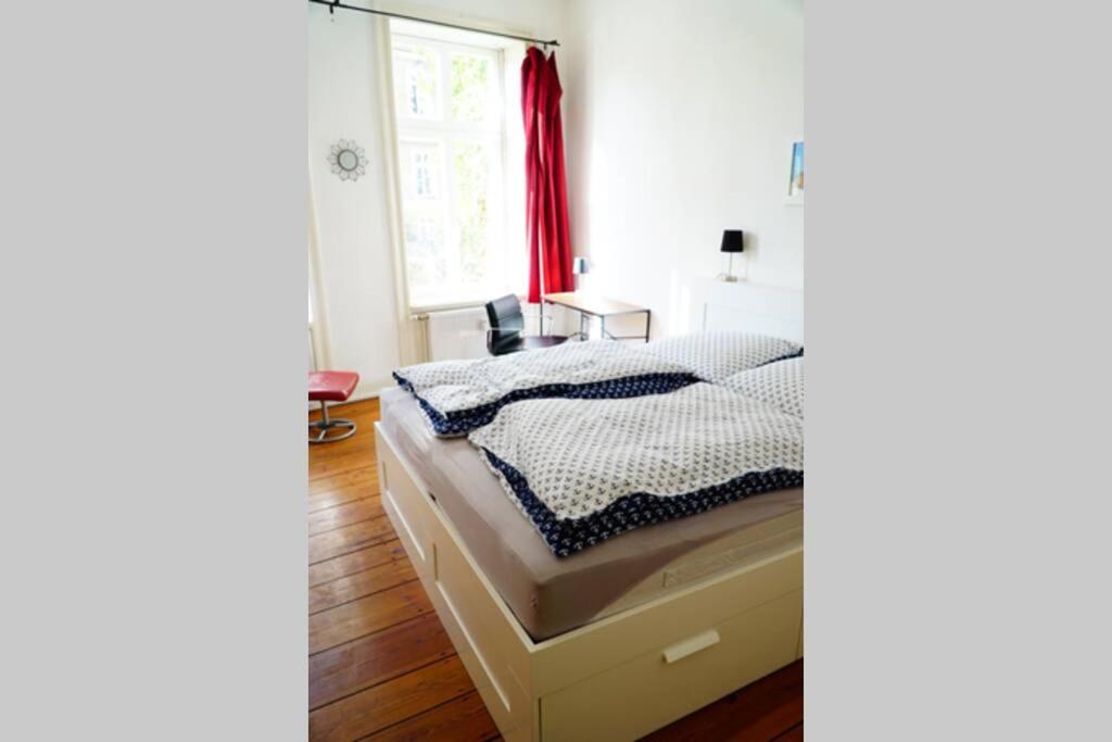 Großzügige Altbauwohnung in Bestlage