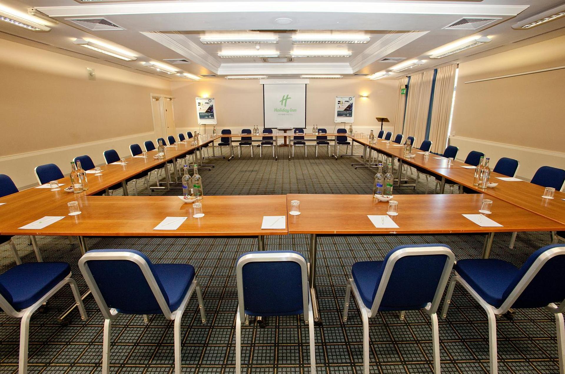 Meeting/conference room