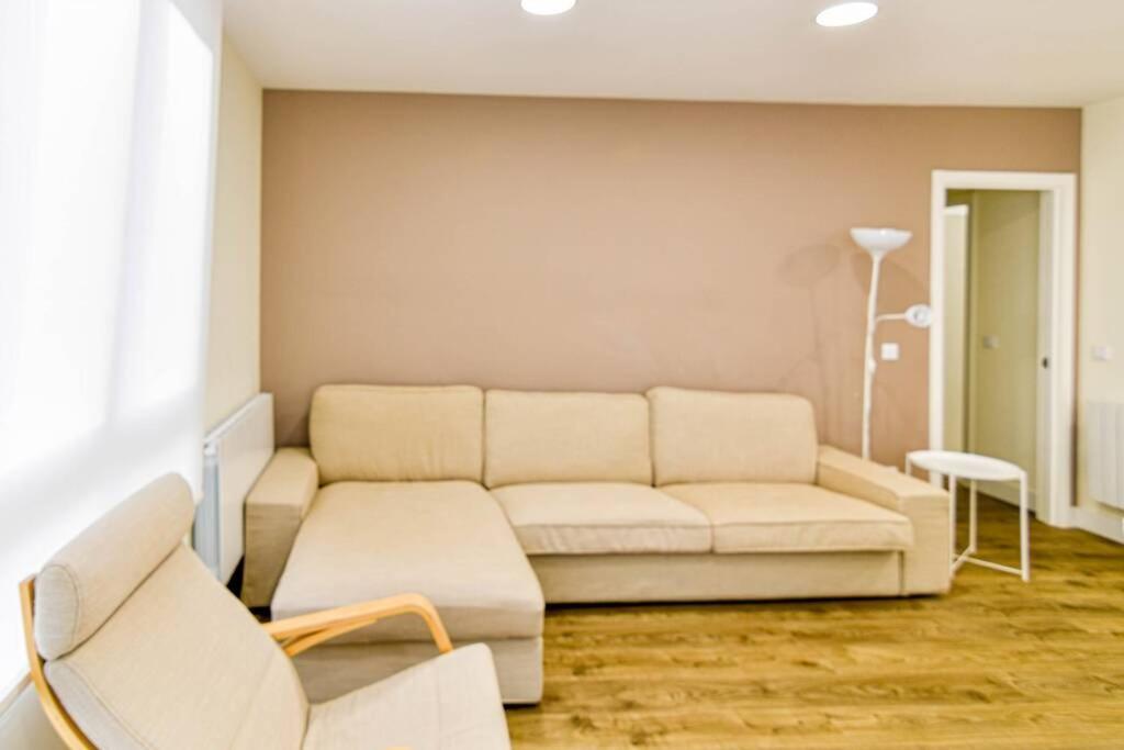 Nuevo - Moderno y cómodo apartamento en la playa