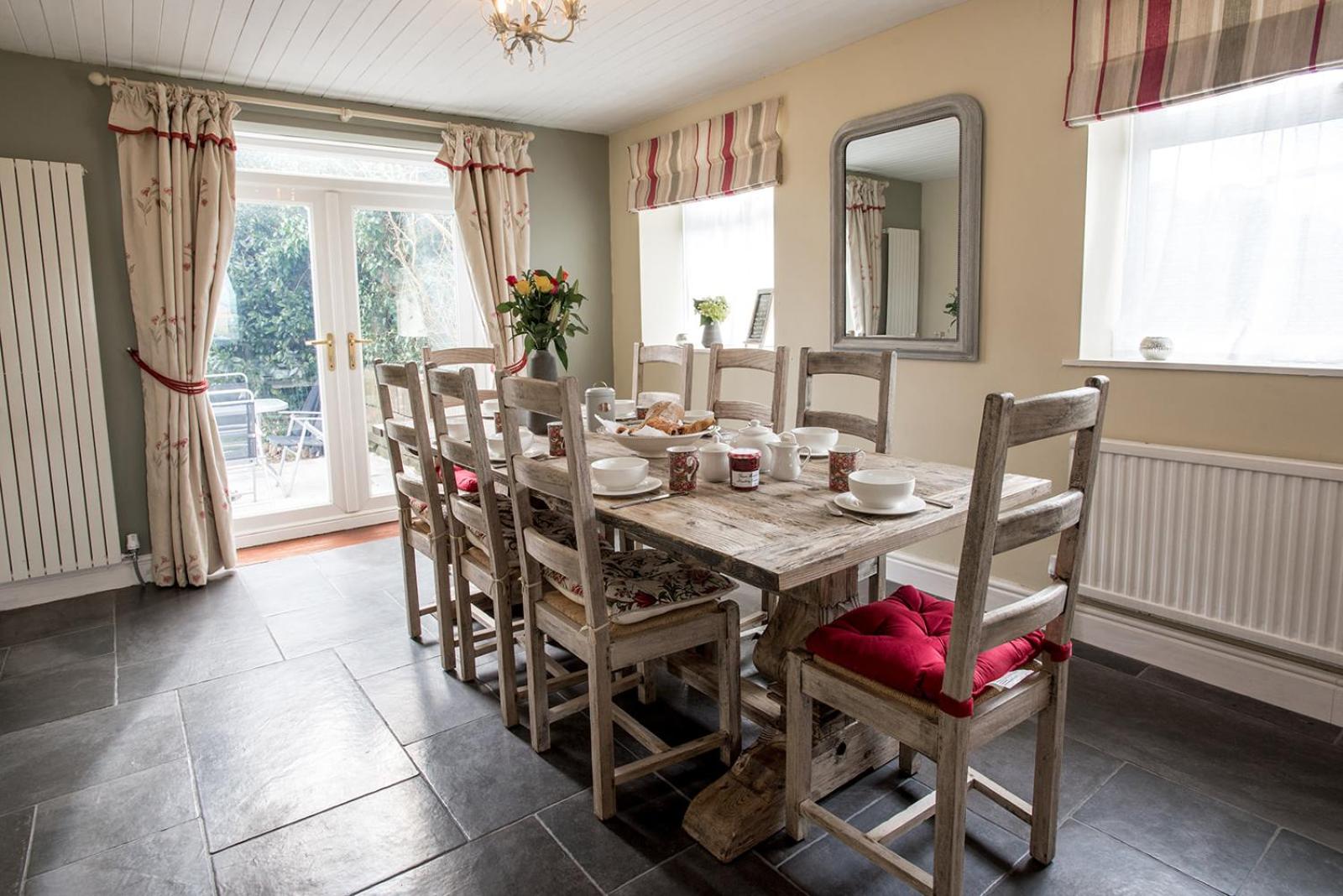 Newly renovated Old bakery House in Bath, 3 Bedroom, FREE Parking