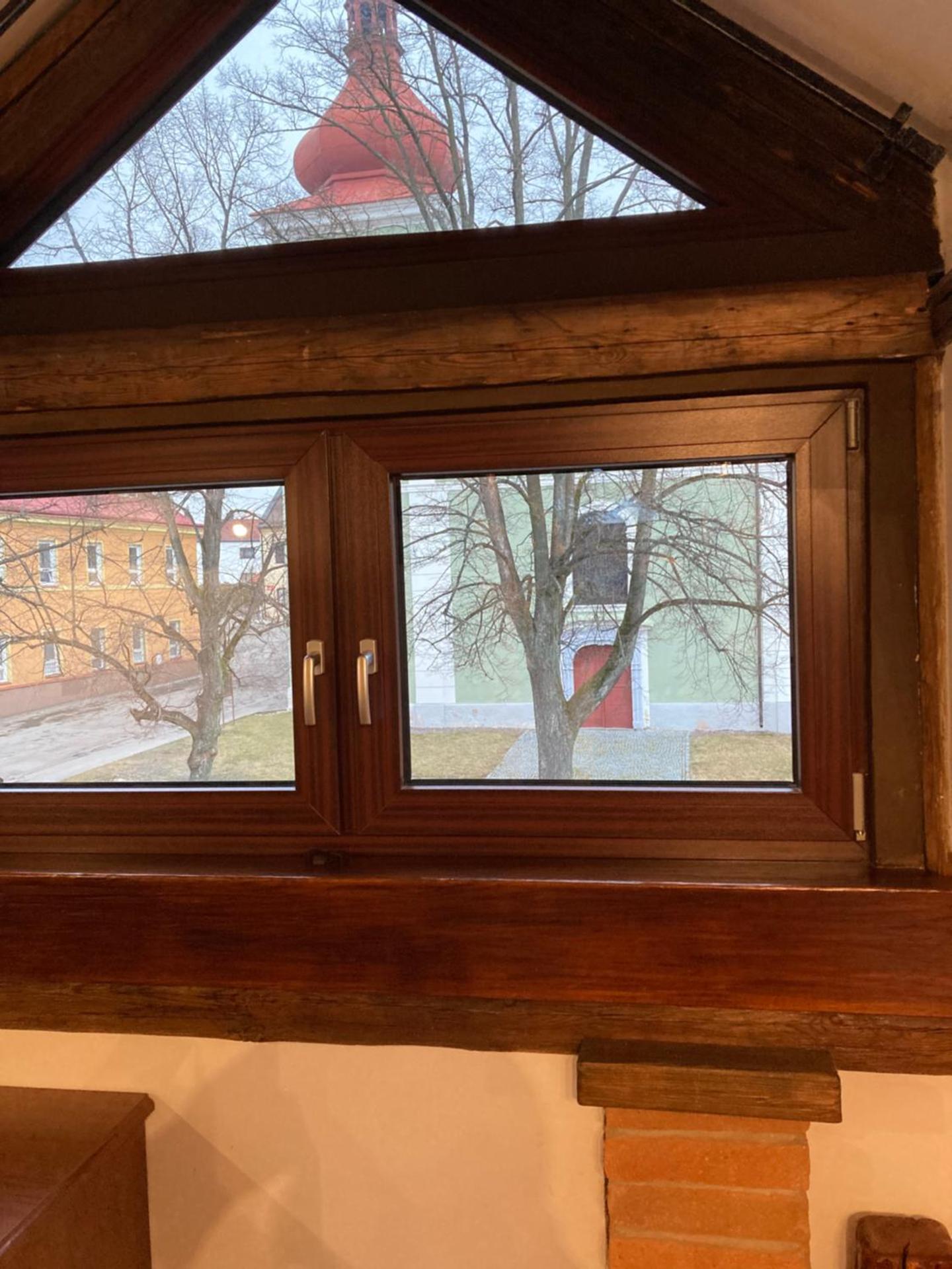 Apartmanový dům 13 Podkroví 1