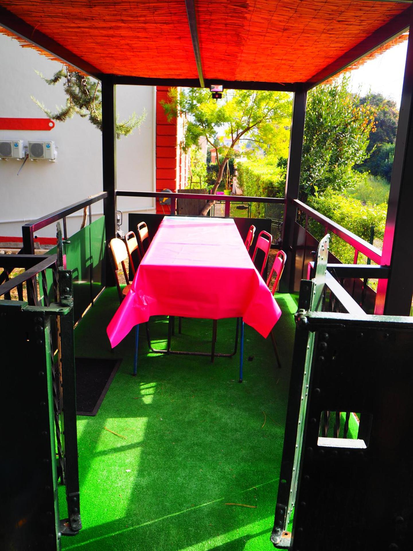 La gare de Millas (Gîte le wagon)