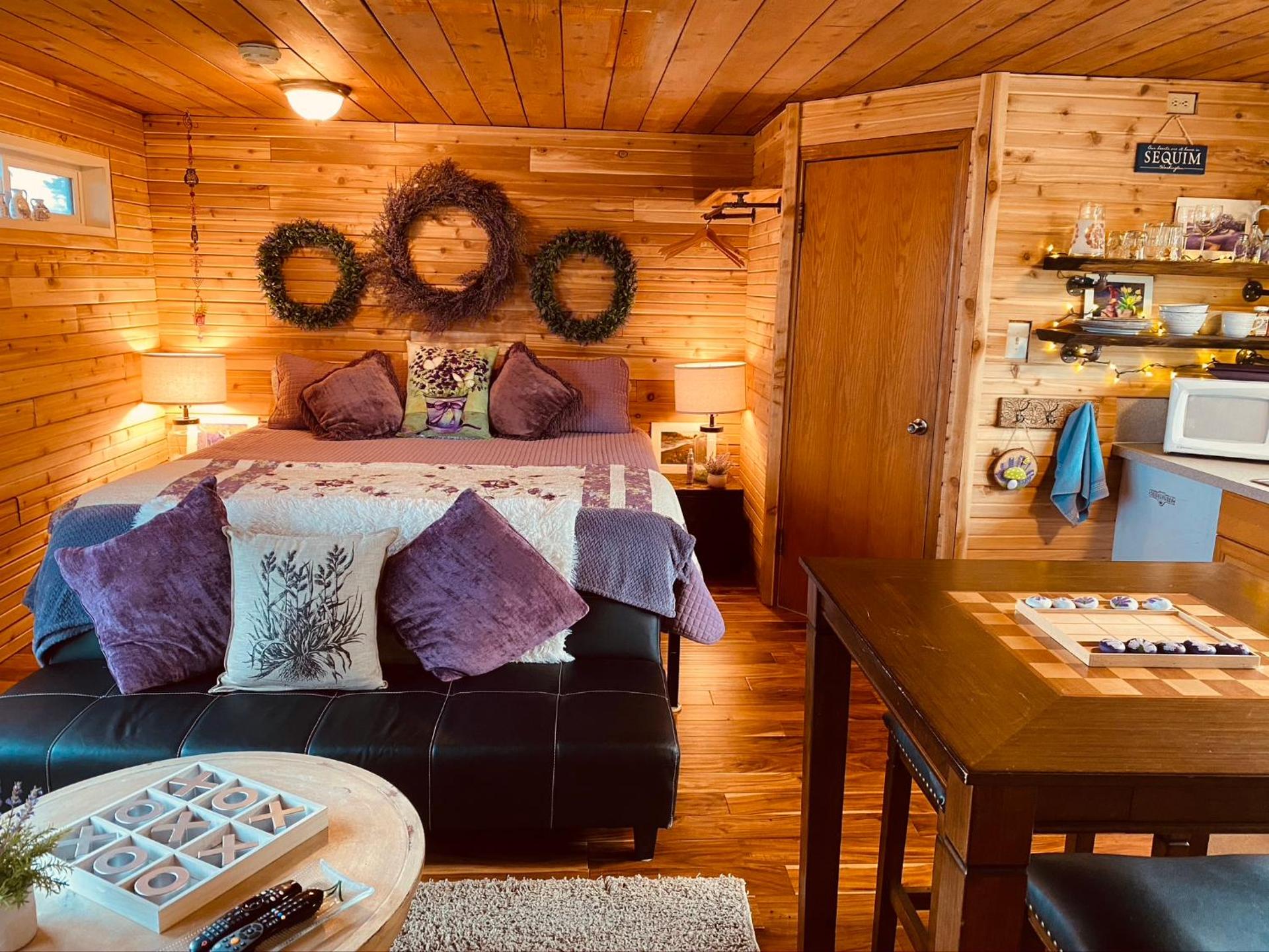 Dungeness Bay Cottages